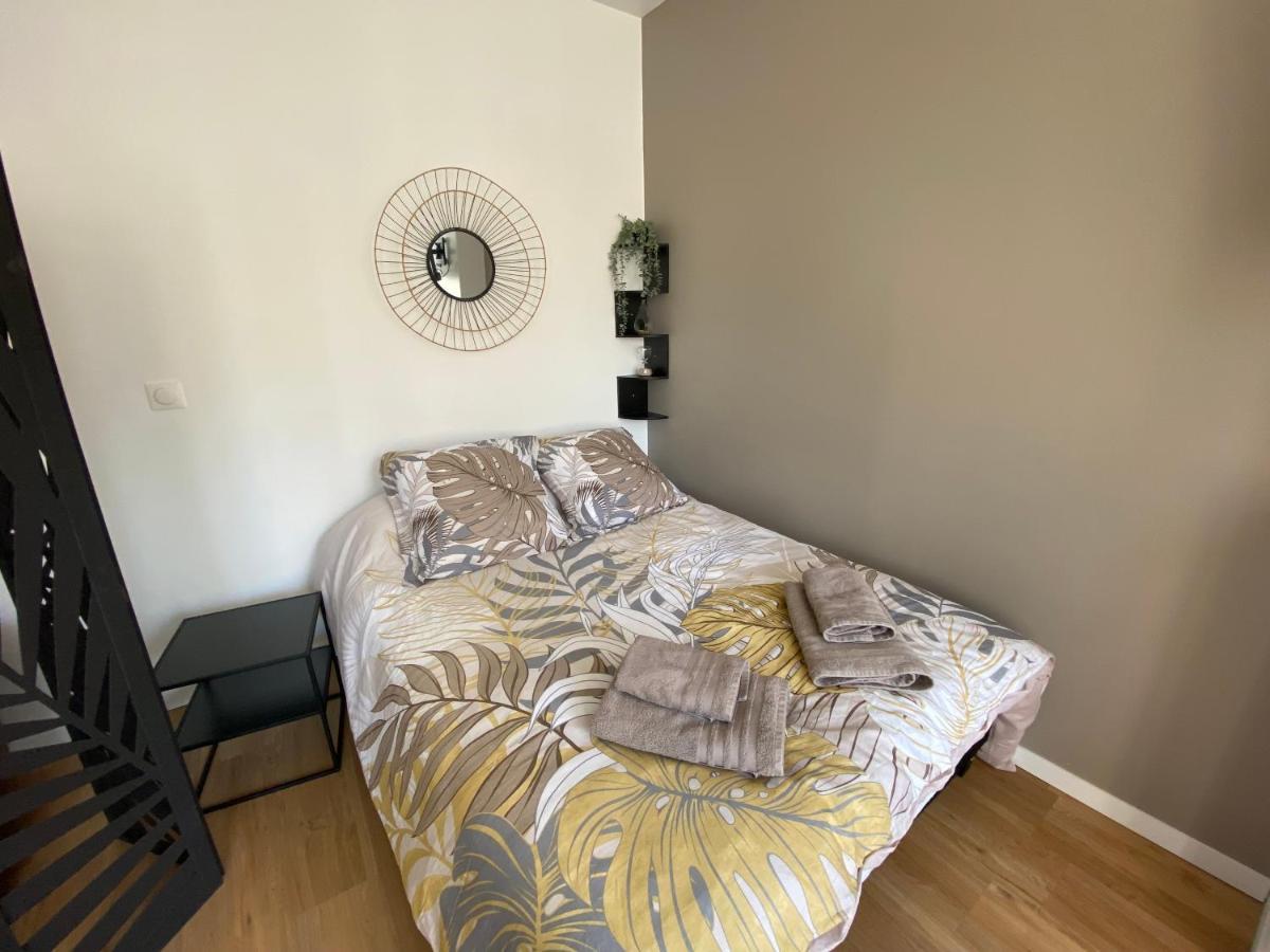 Brown Cosy